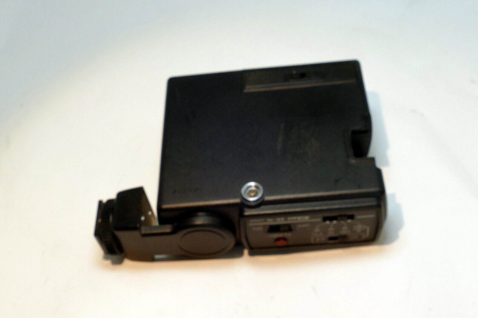 Nikon SB-15 Speedlight  flash -  for parts, not working with corrosion - AS IS