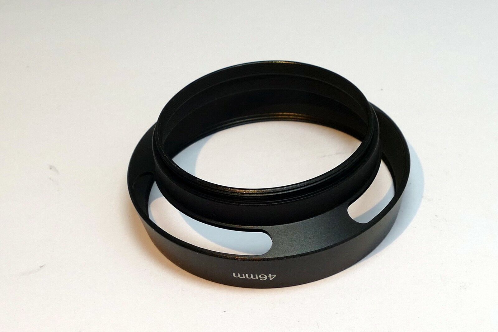 46mm Lens Hood shade metal threaded vented for Lumix G 20mm 1.7 II & 14mm 2.5 AS