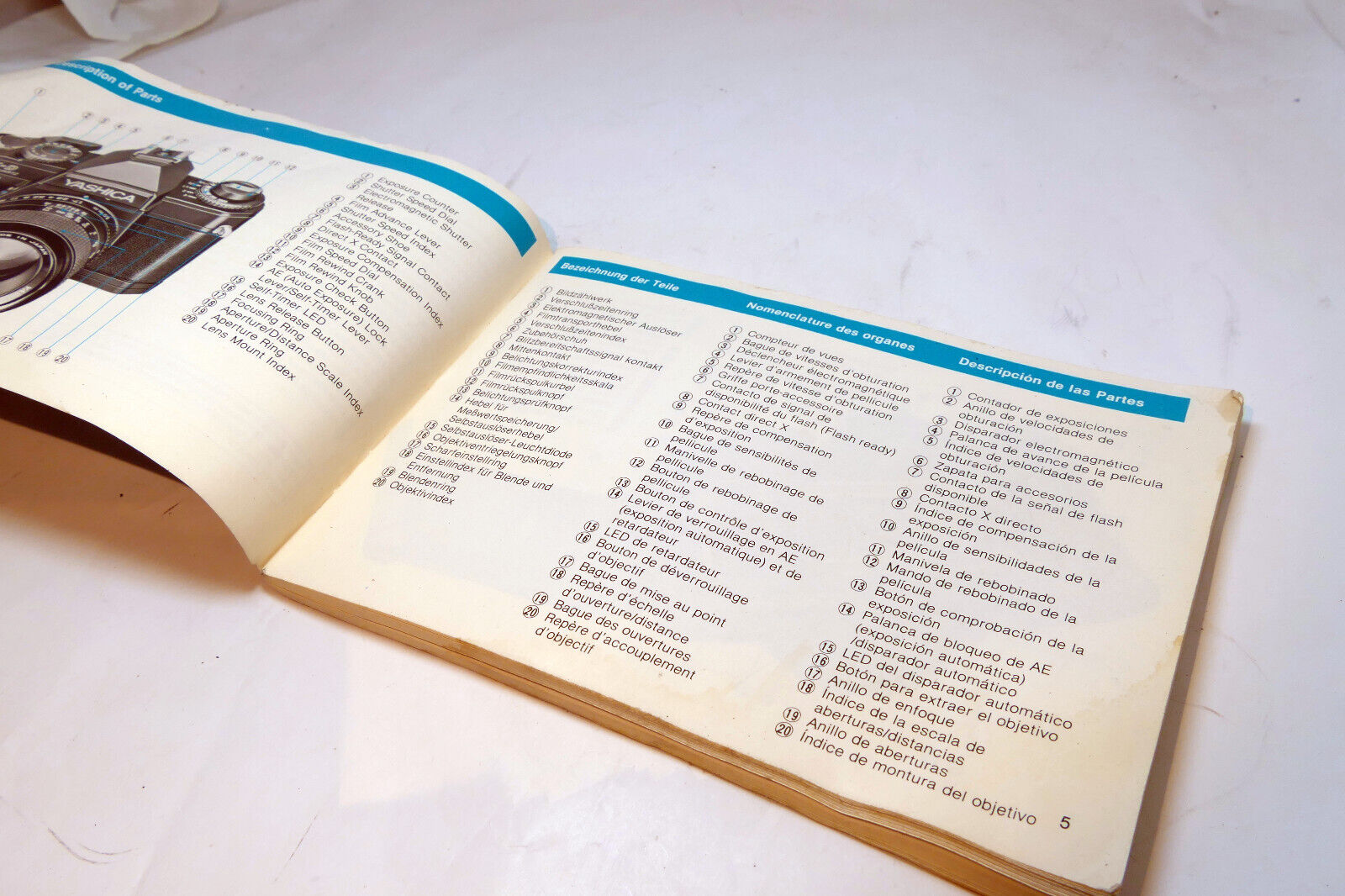 Yashica FX-D Quartz 35mm camera Guide Owner's Manual Book English En SP GR FR