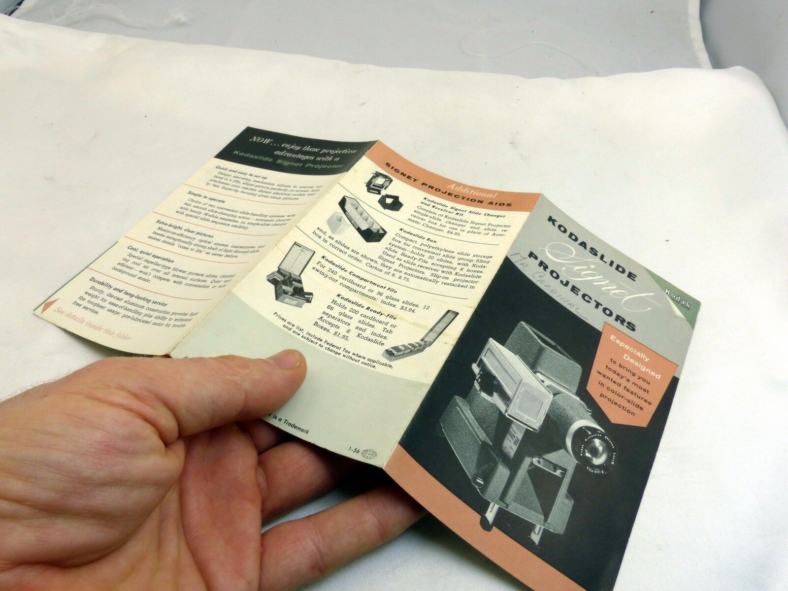 bell & Howell Color Slide Projectors Brochure price list (EN) English 1958