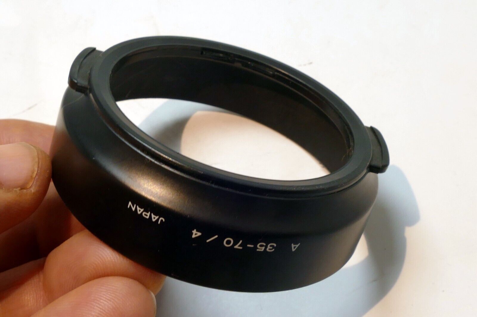 Minolta A 35-70mm f4.0 f4 AF Lens Hood Shade for 49mm rim (snap on type)