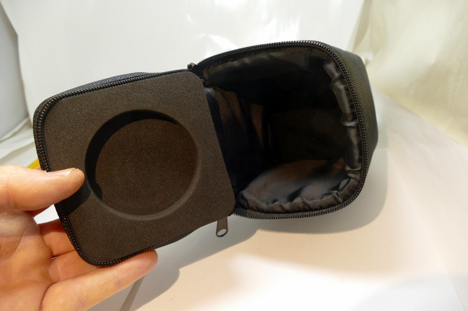 Sigma Padded Soft Lens Case for 50mm f1.4 DG HSM ART - OEM Original