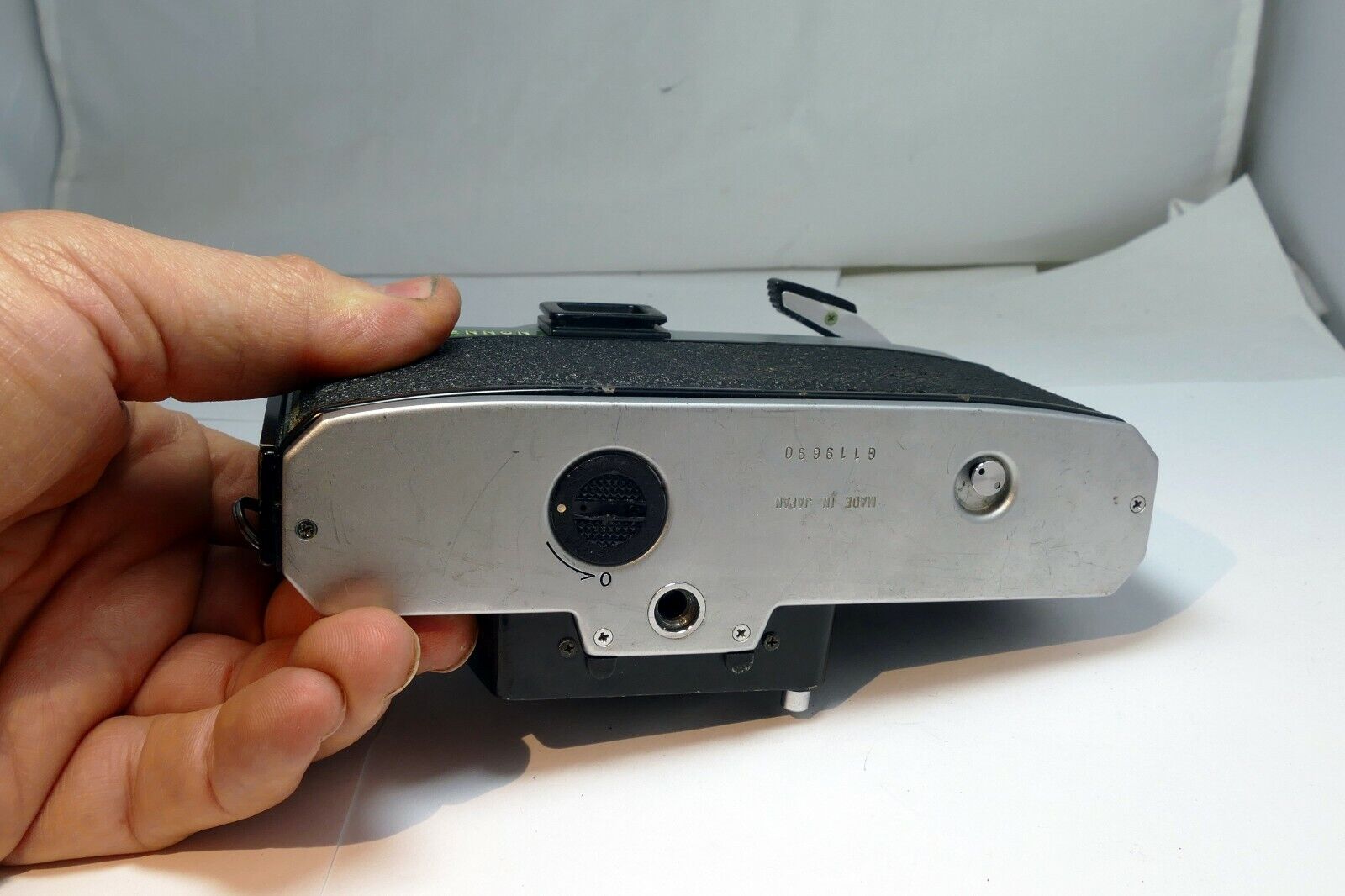 Mamiya MSX 500 SEKOR 35mm SLR Film Camera Body Only - AS IS for PARTS REPAIR