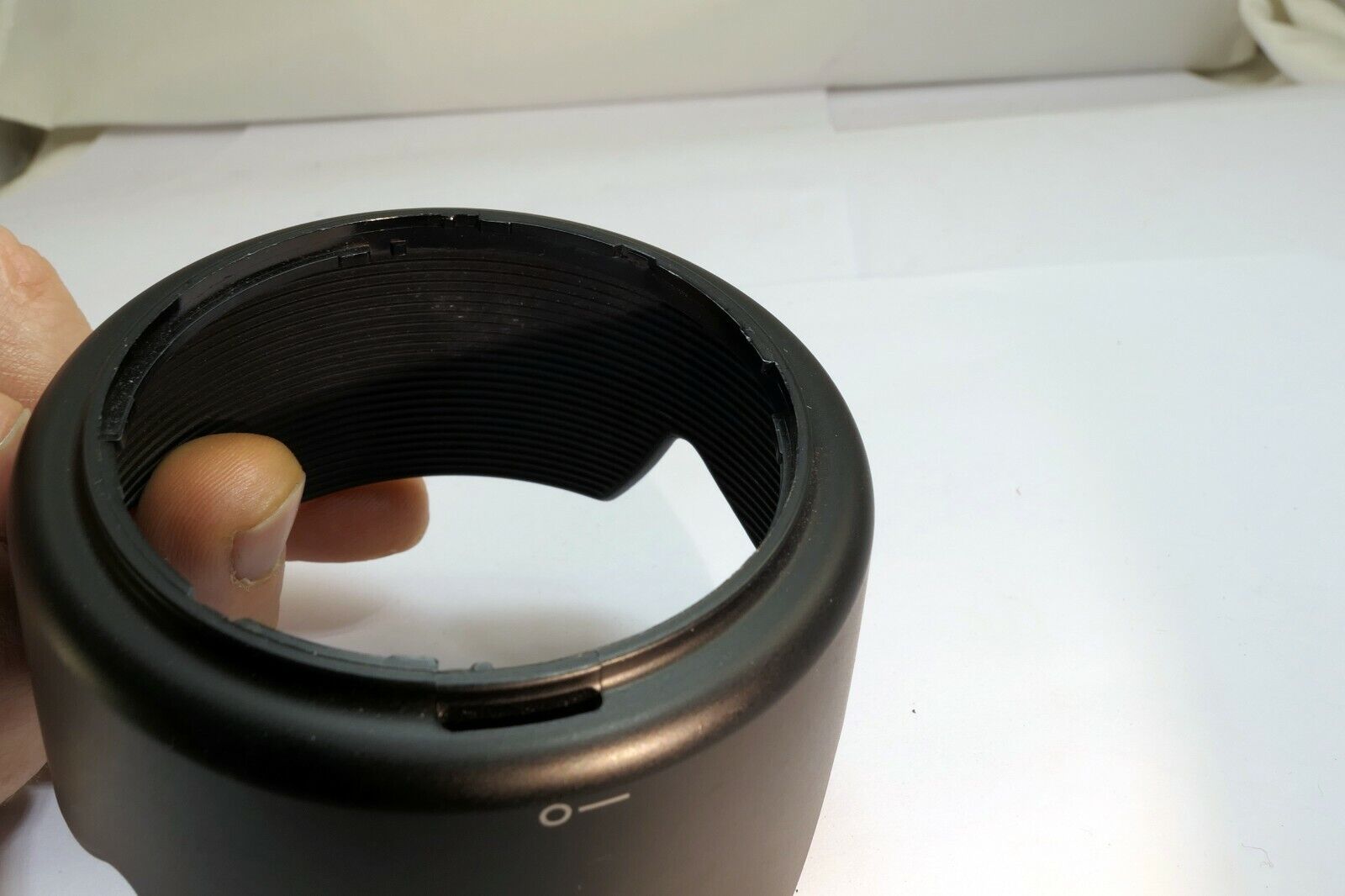 Nikon HB-34 Hood Shade Nikkor AF-S DX 55-200mm F4-5.6G Lens Genuine Original OEM