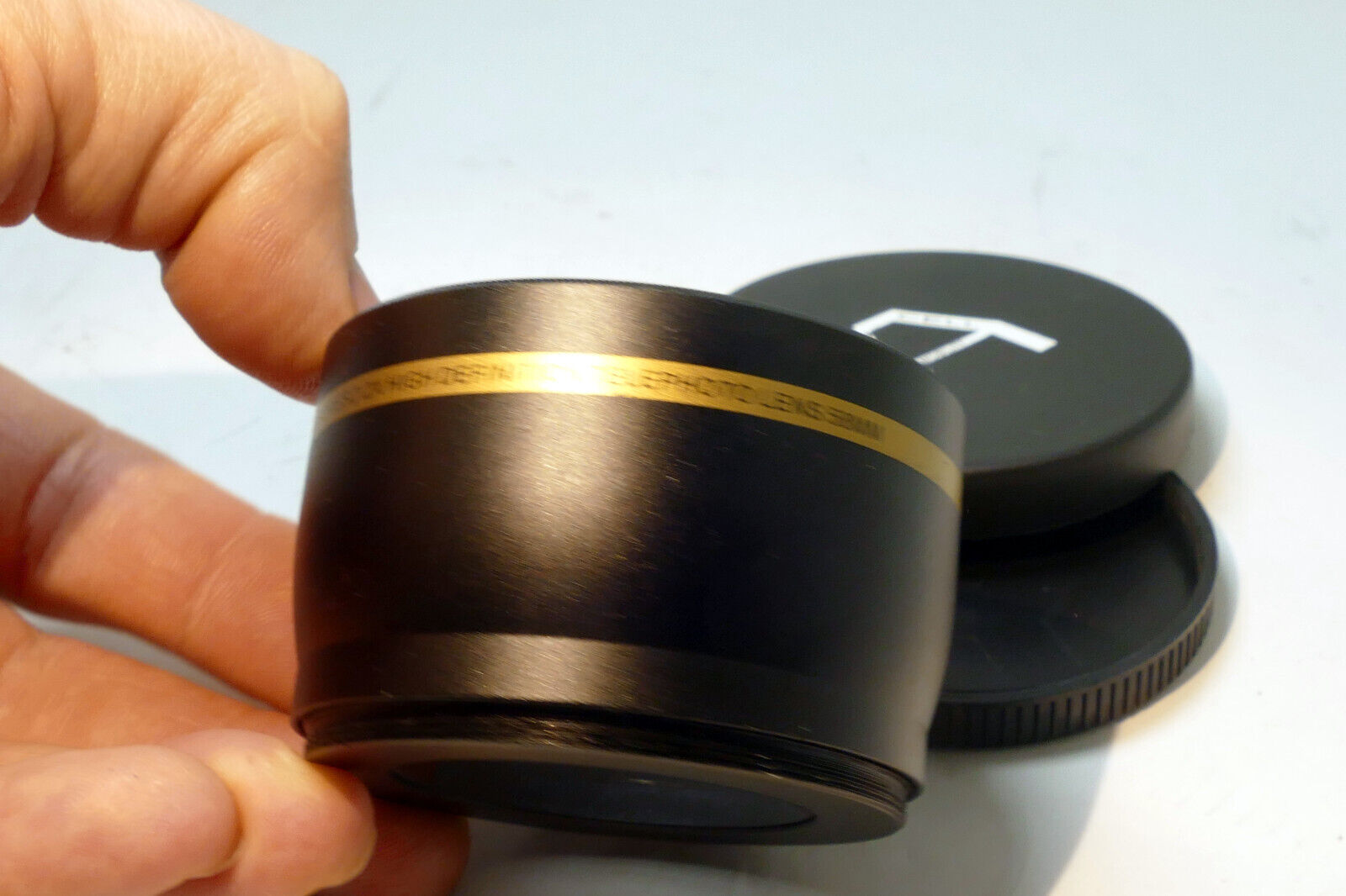 Acell 2.2X HD AUX Telephoto Lens with macro for 58mm rim threaded for 18-55mm IS