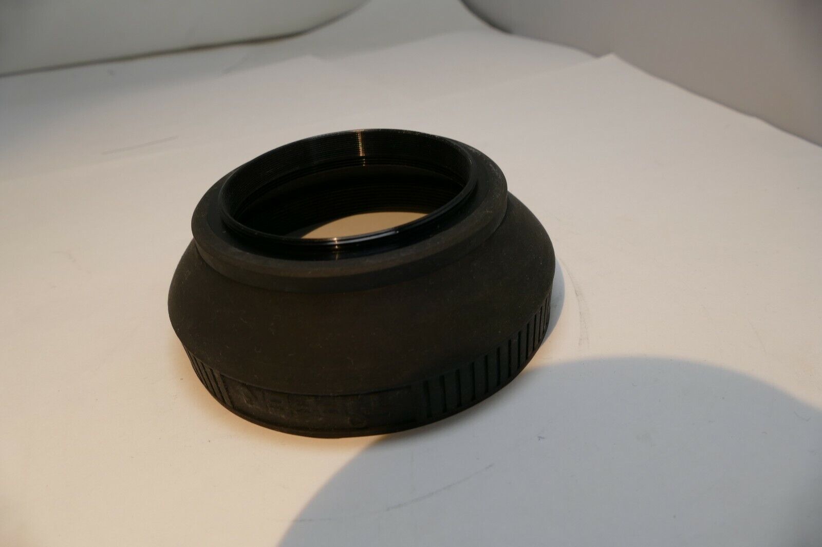 TIFFEN 52mm screw in Rubber Lens Hood Shade for telephoto 135mm  f2.8  lenses 85