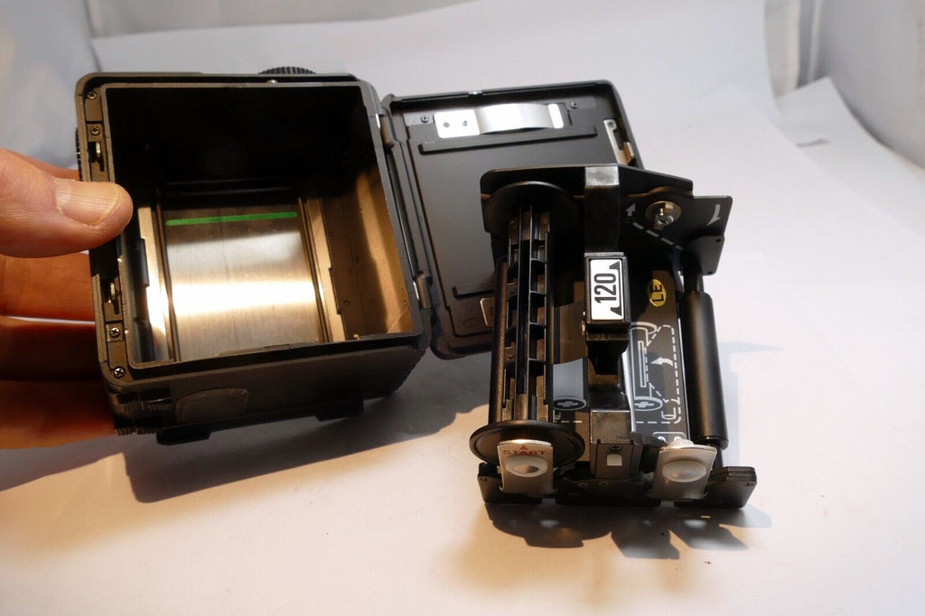 Mamiya 645 Pro / Super / TL Camera Late 120 Film Back Blue Tab AS IS