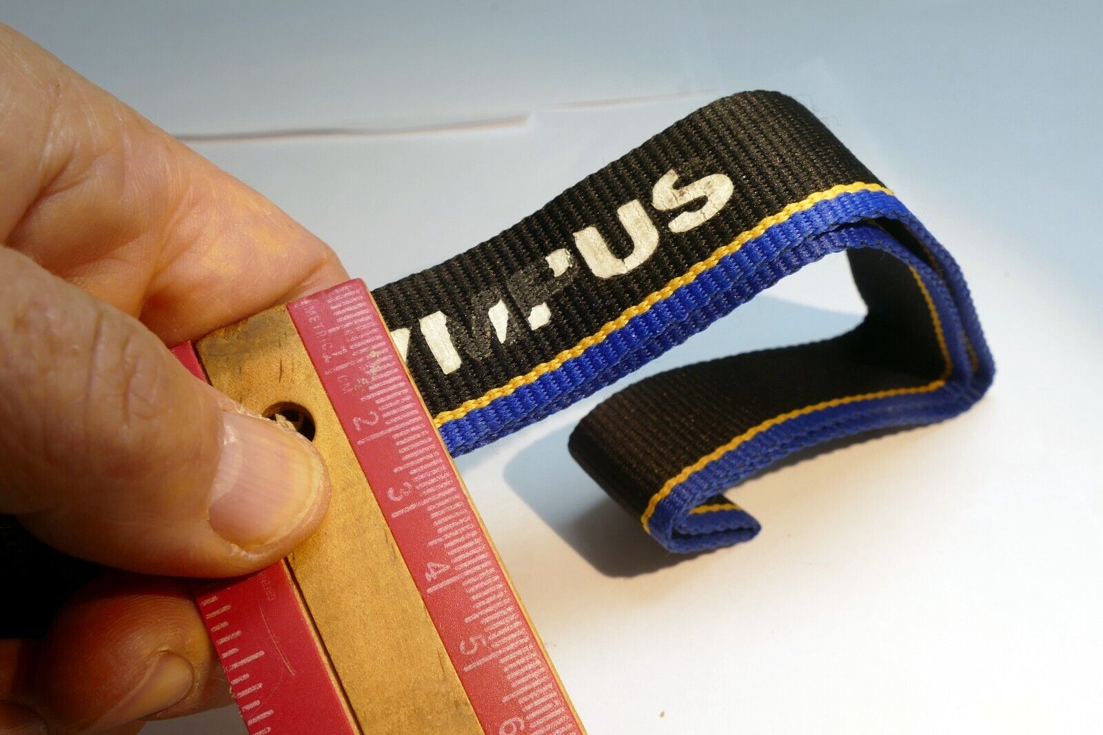 Olympus OM-D Camera Neck Shoulder Strap 2.5cm wide  Black- Blue - genuine OEM