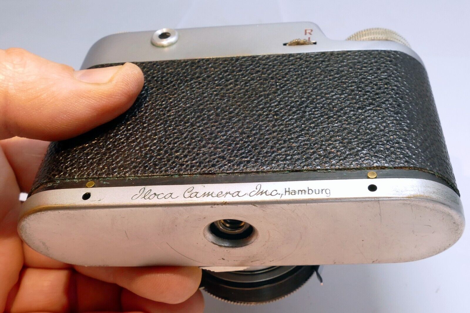 Iloca I Rangefinder Camera with V JLitar f3.5 4.5cm lens Prontor S Shutter  1940