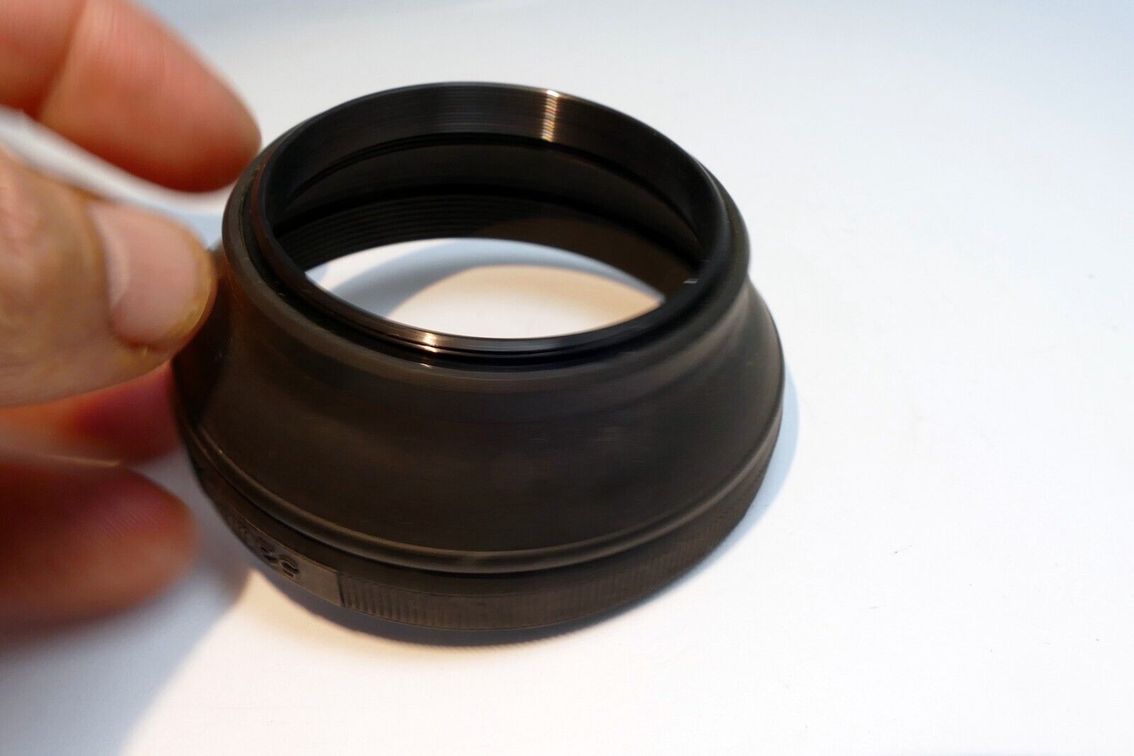 Vivitar 52mm  Rubber Lens Hood Shade  threaded for  50mm f1.7 f2