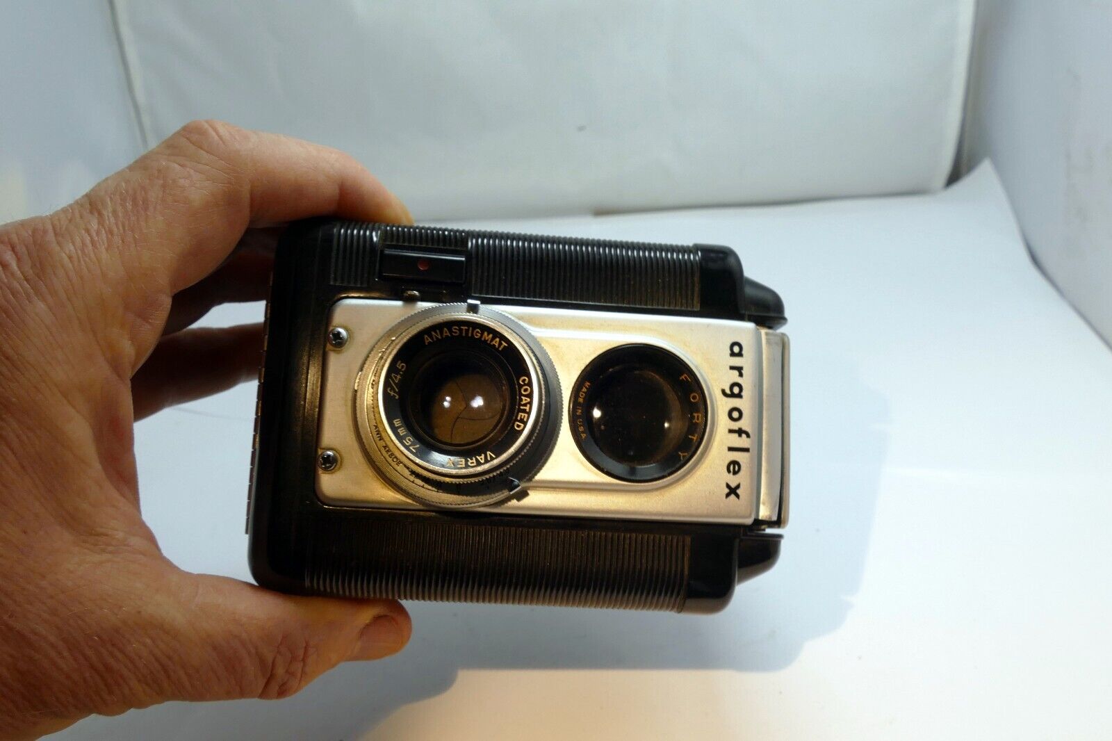 Argus Argoflex Camera with 75cm f4.5 Lens for 620 Medium format film
