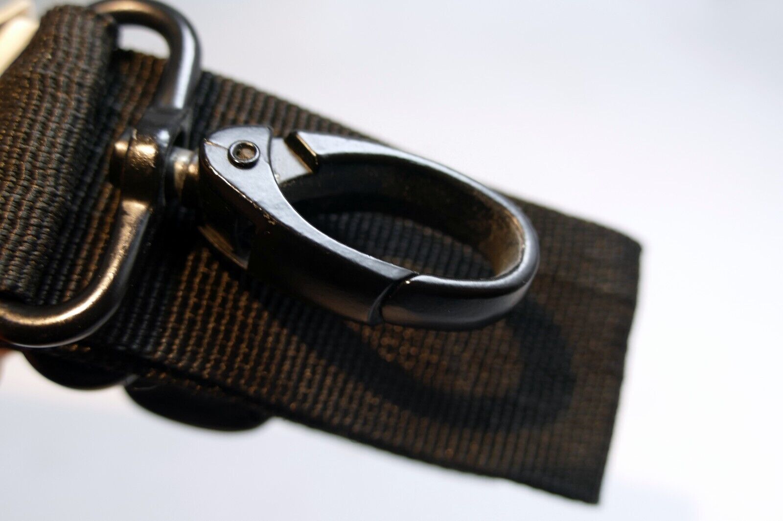 Shoulder Strap 3.5cm wide for camera case bag snap on clips swivel Metal clips