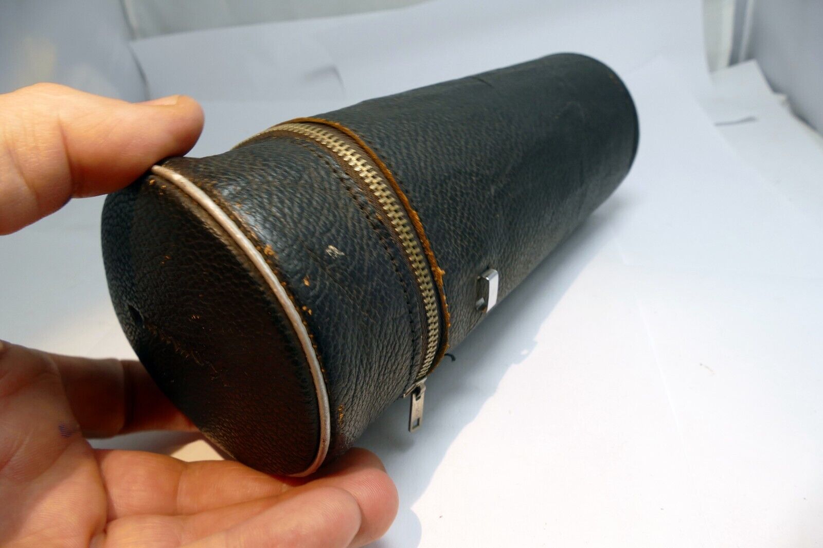 Komura  Leather Case for 80-200mm 200mm lens 8X3" telephoto