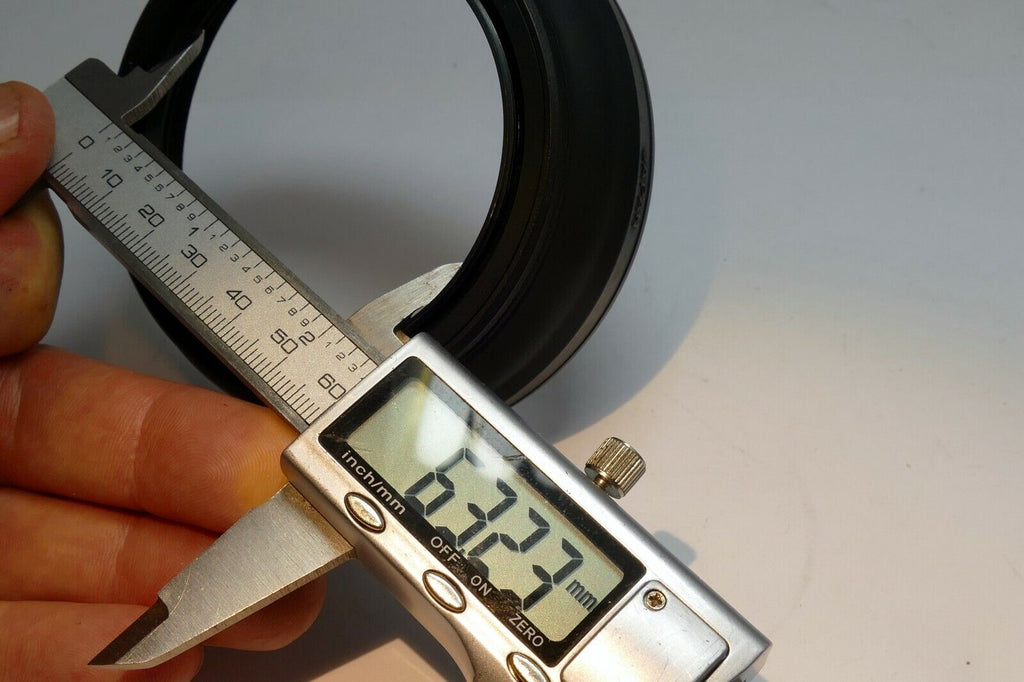Contax  70 G-15 Rubber Lens Hood Shade for 67mm Vario Sonnar 28-70mm f/3.5-4.5