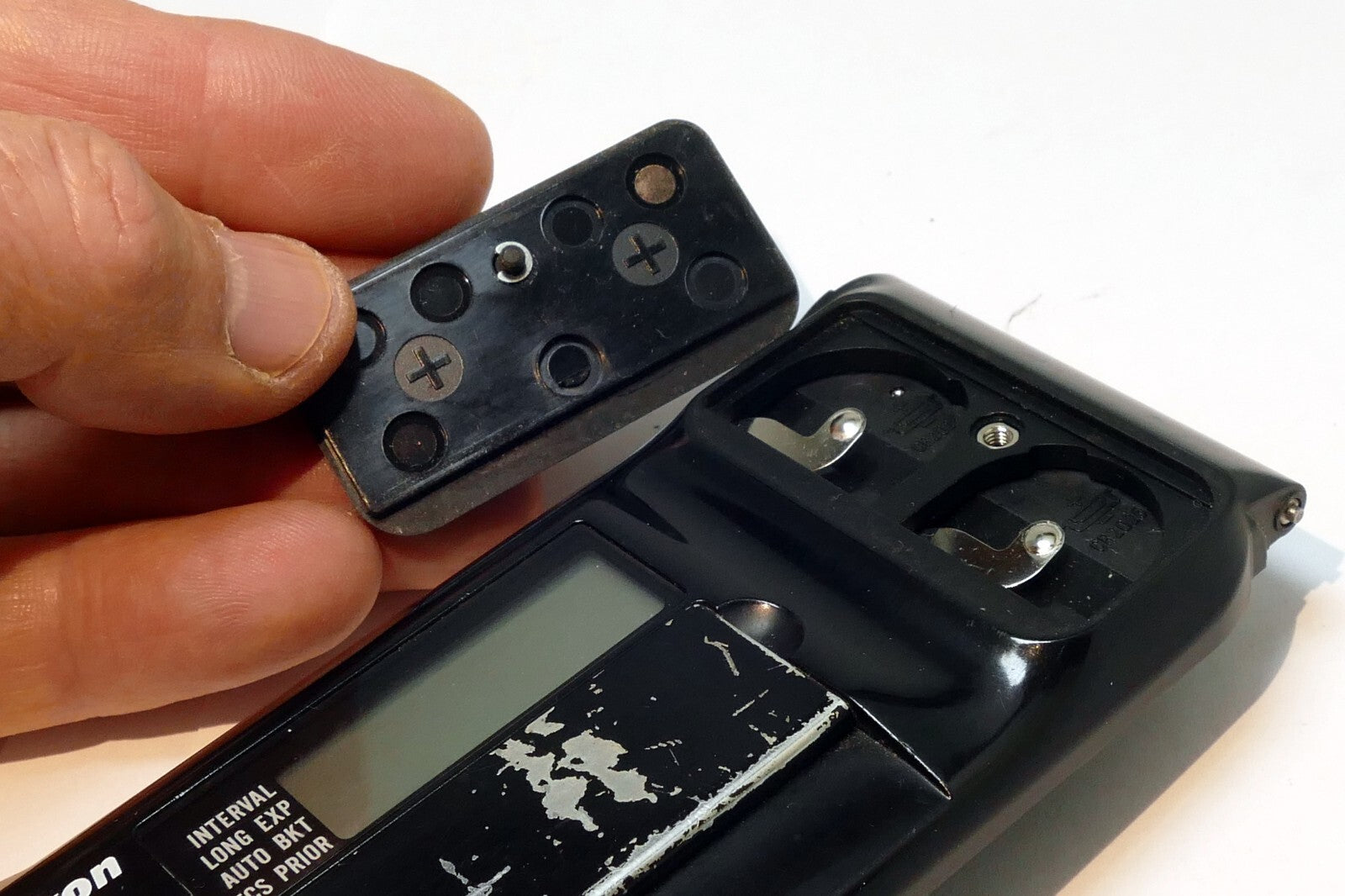 Nikon MF-21 Camera Multi-Control Back (F-801/N8008, F-801S/N8008S)