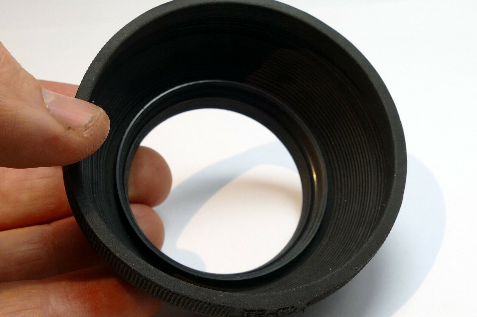 52mm Rubber Lens Hood Shade screw in type collapsible double threaded