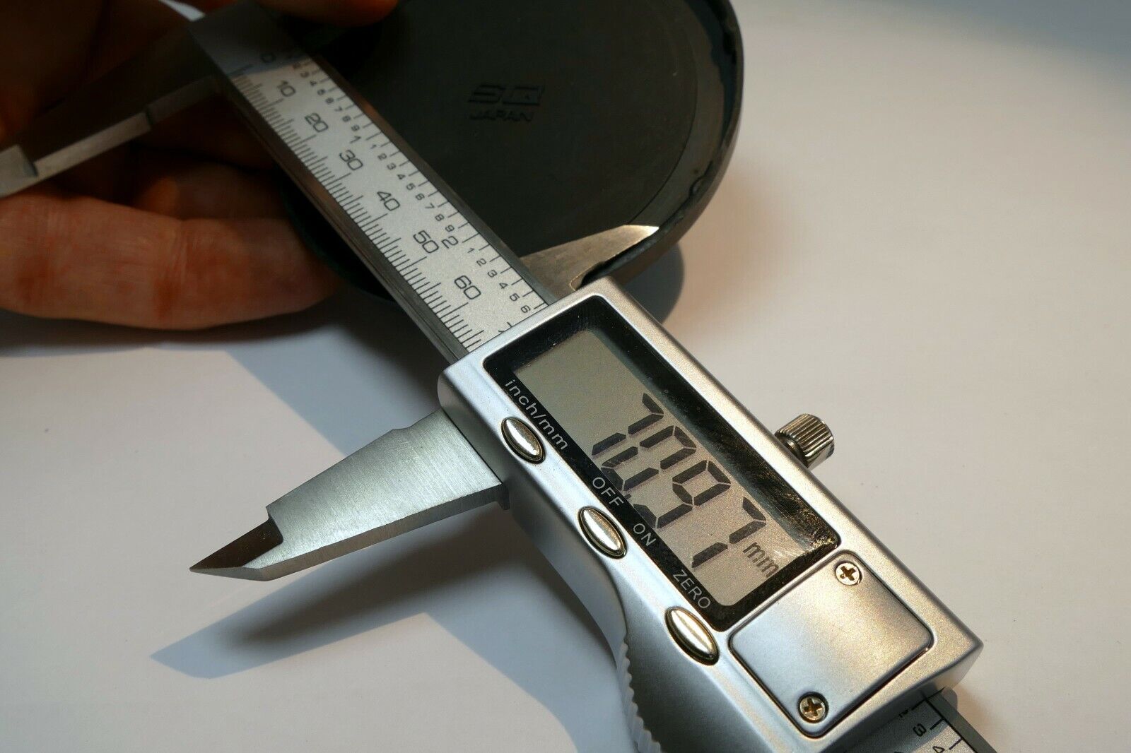 Bronica 70mm OD Front Lens Cap cover slip on for SQ 6X6 150mm 180mm 250mm  f5.6