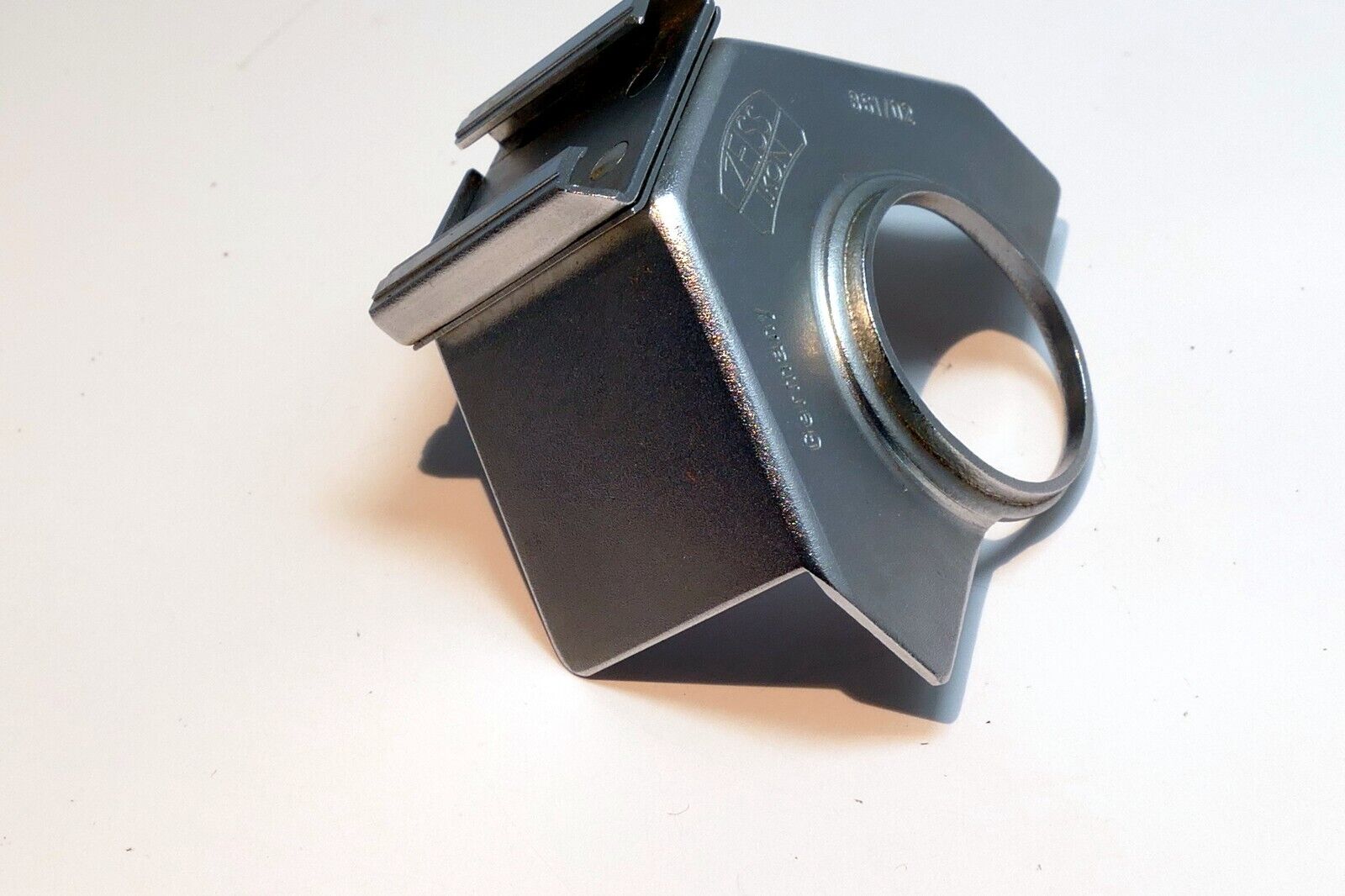 Flash Accessory Cold Shoe adapter for ZEISS  IKON Contaflex 861/02