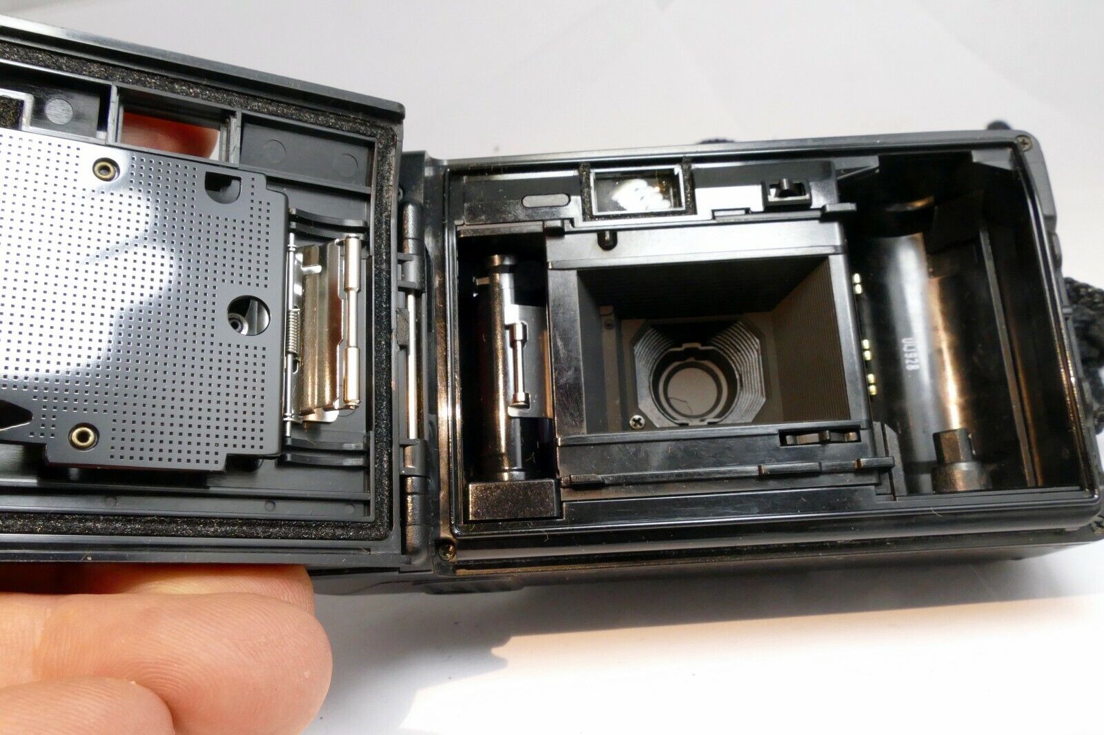 Olympus Inifnity S 35mm camera w/ 35mm f3.5 lens -  for parts AS IS