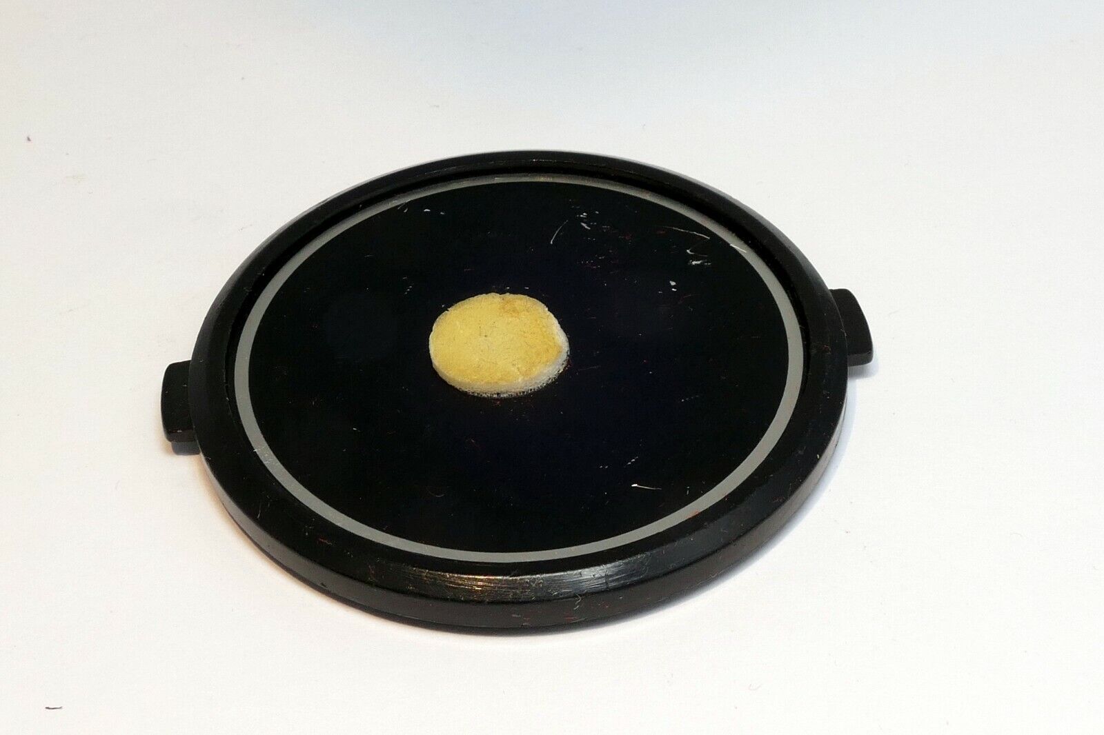 62mm Lens Front Cap Made in Taiwan plastic snap on white rim