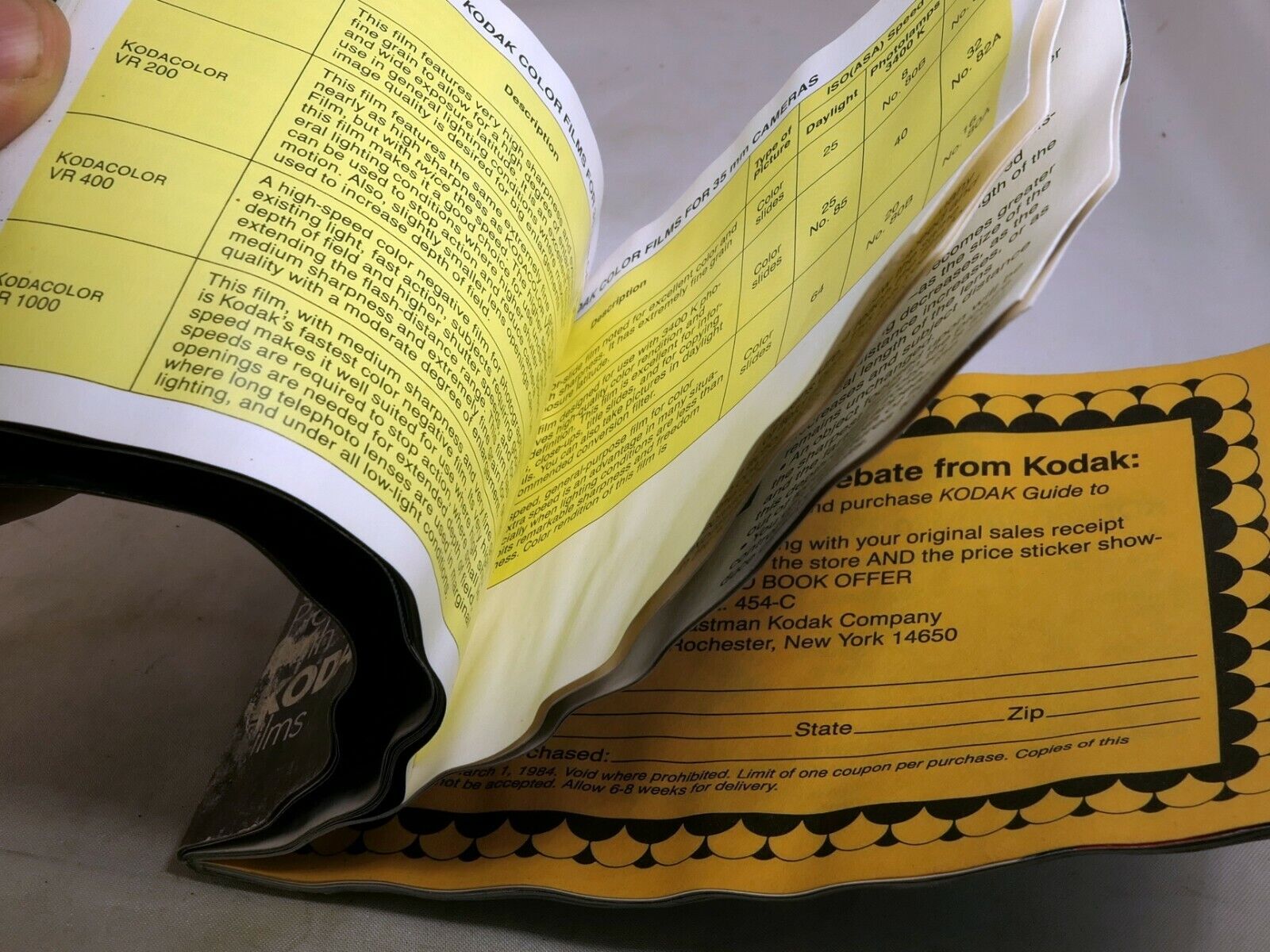 Kodak Better 35mm Pictures With 35mm Kodacolor VR Film Guide System Brochure