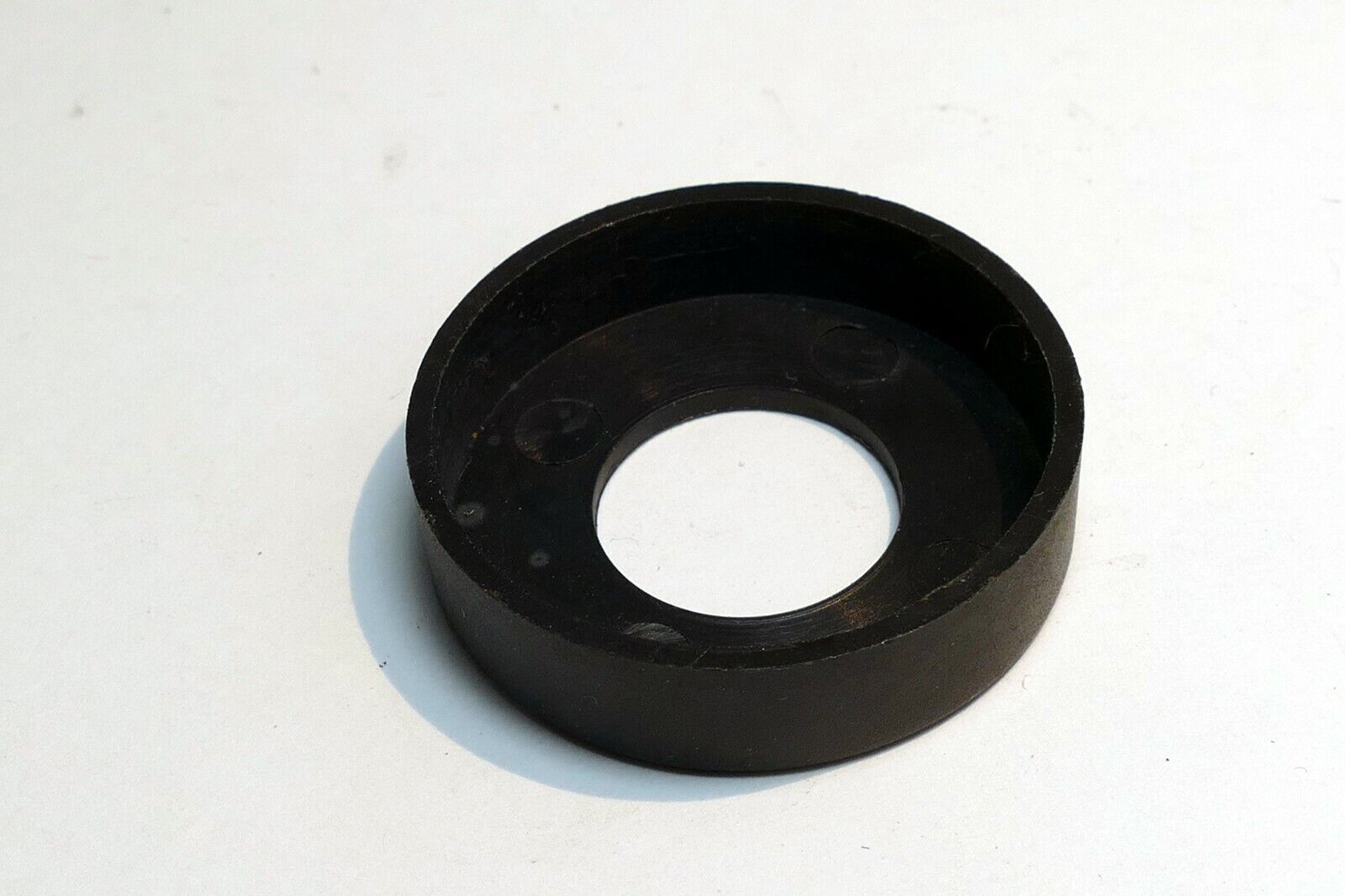 32mm ID round rigid plastic eye piece cup for camera missing ring