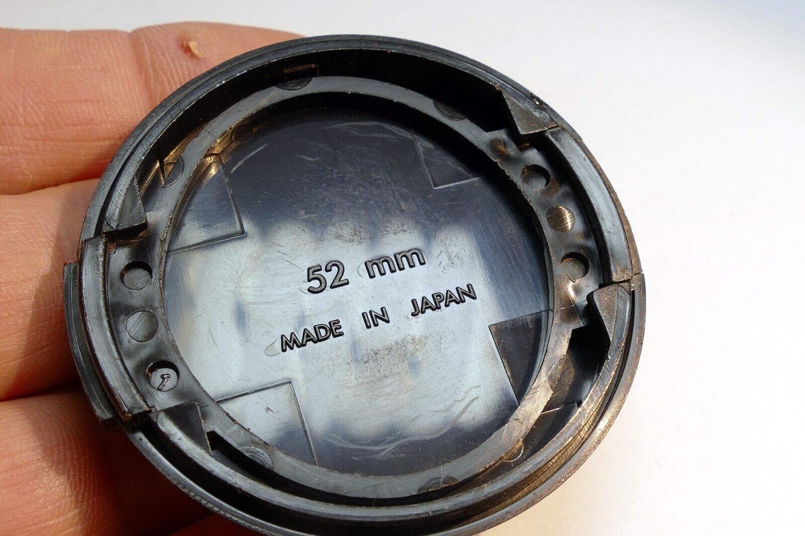 Sigma 52mm snap on type Front Lens Cap