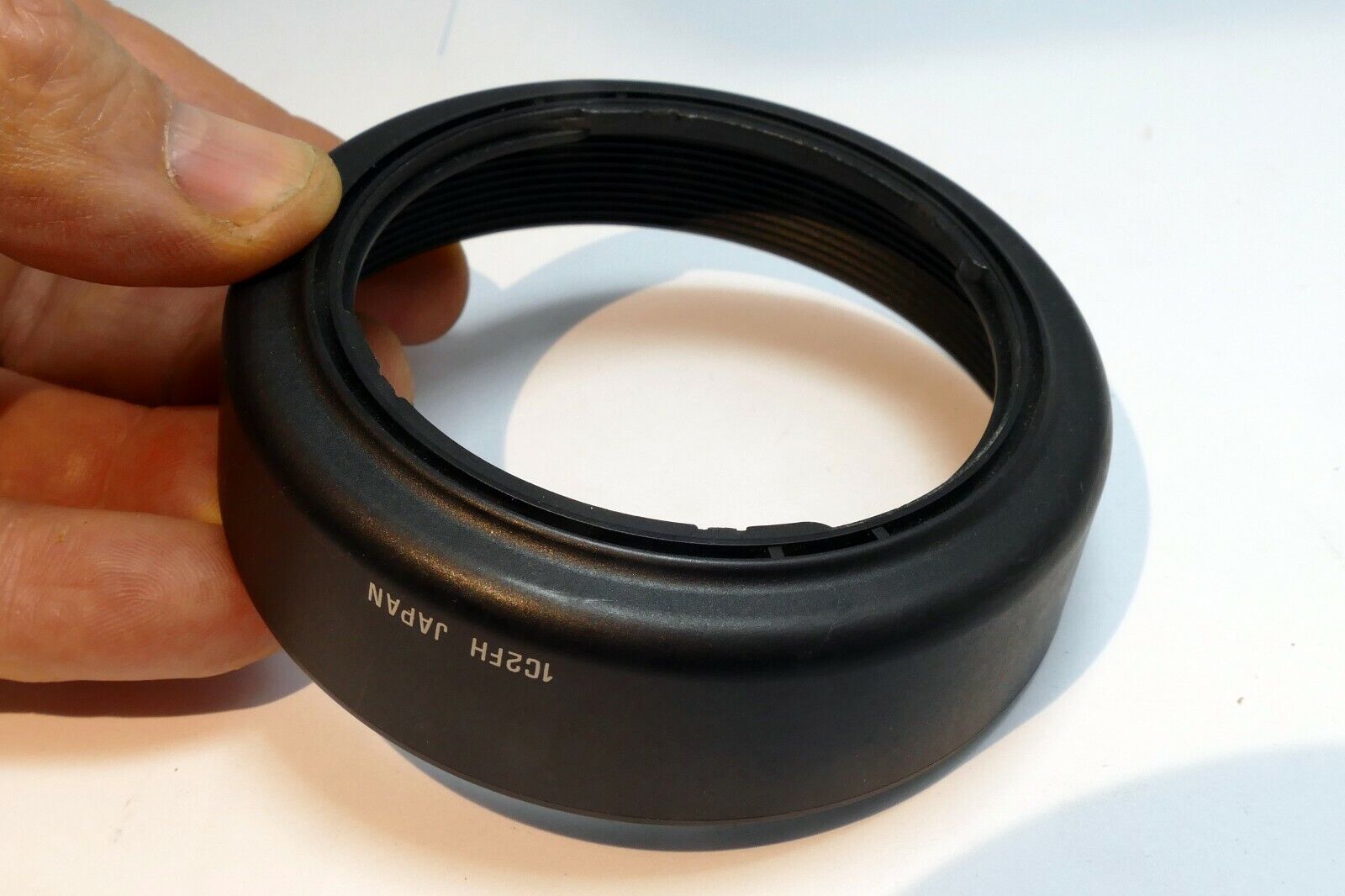 Tamron 1C2FH Lens Hood Shade 28-80mm F35-5.6 AF (58mm rim)