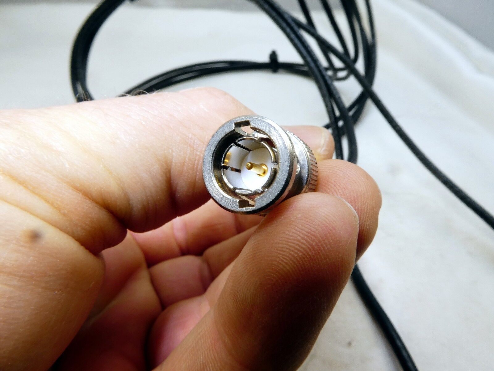 Amphenol 31-71033 BNC MALE to MALE plug jumper pigtail video cable Coaxial 3-5 '