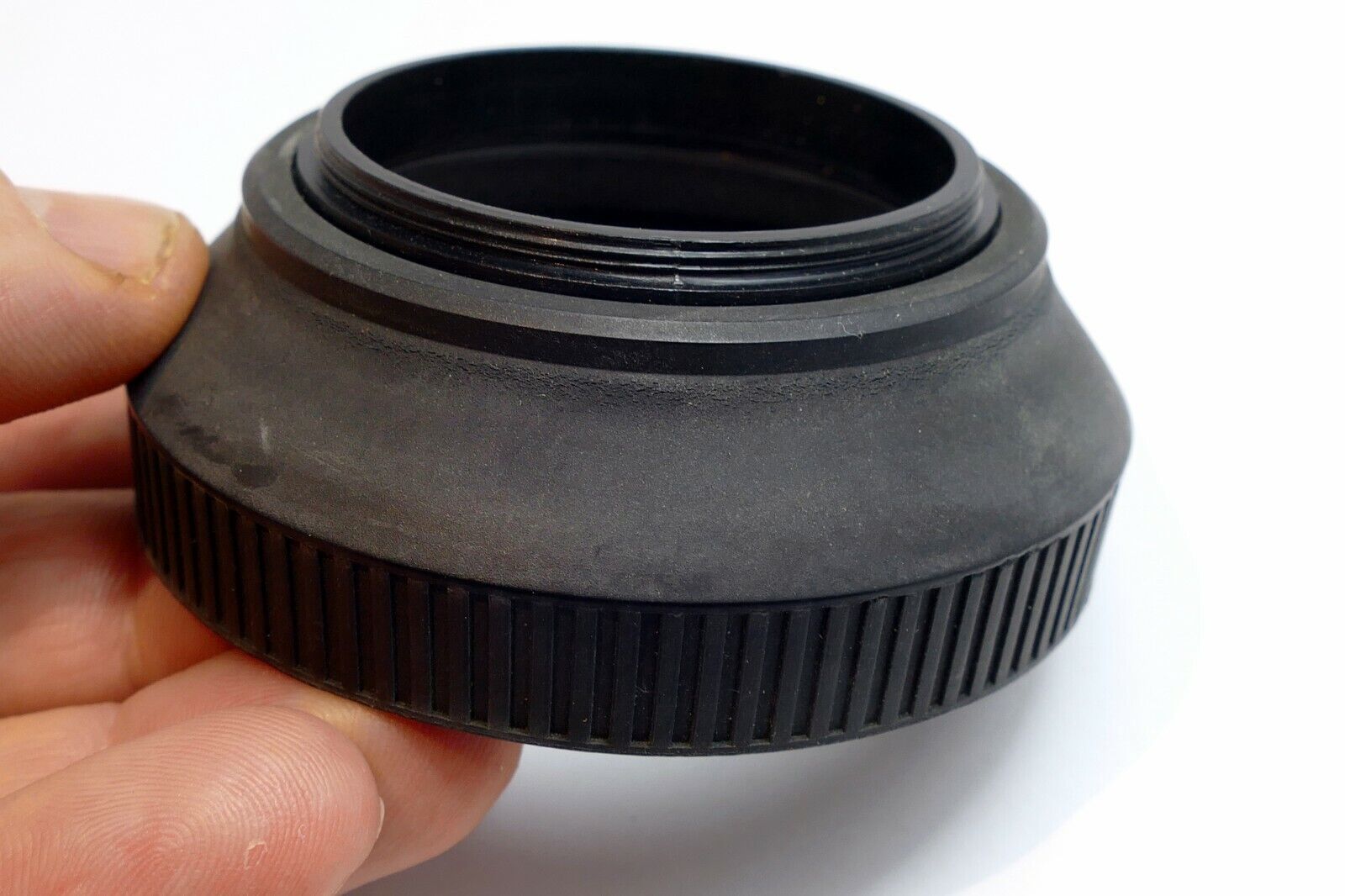 49mm Rubber Collapsible Lens Hood Shade screw in for 50mm f1.6 f1.9 normal