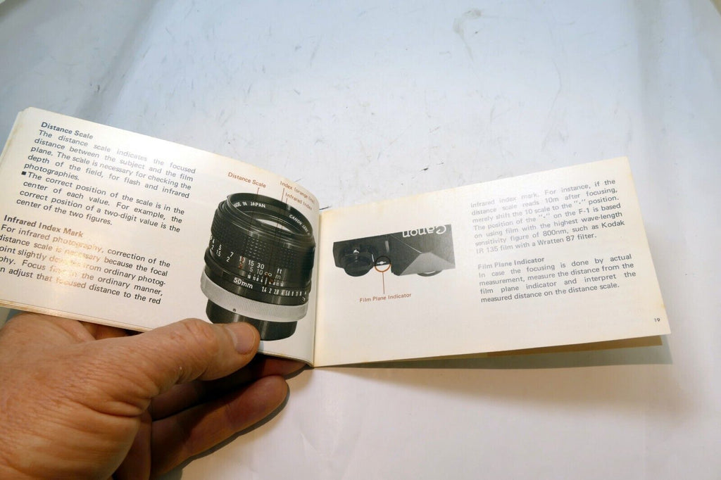 Canon FD lens Sales Brochure guide List for  F-1