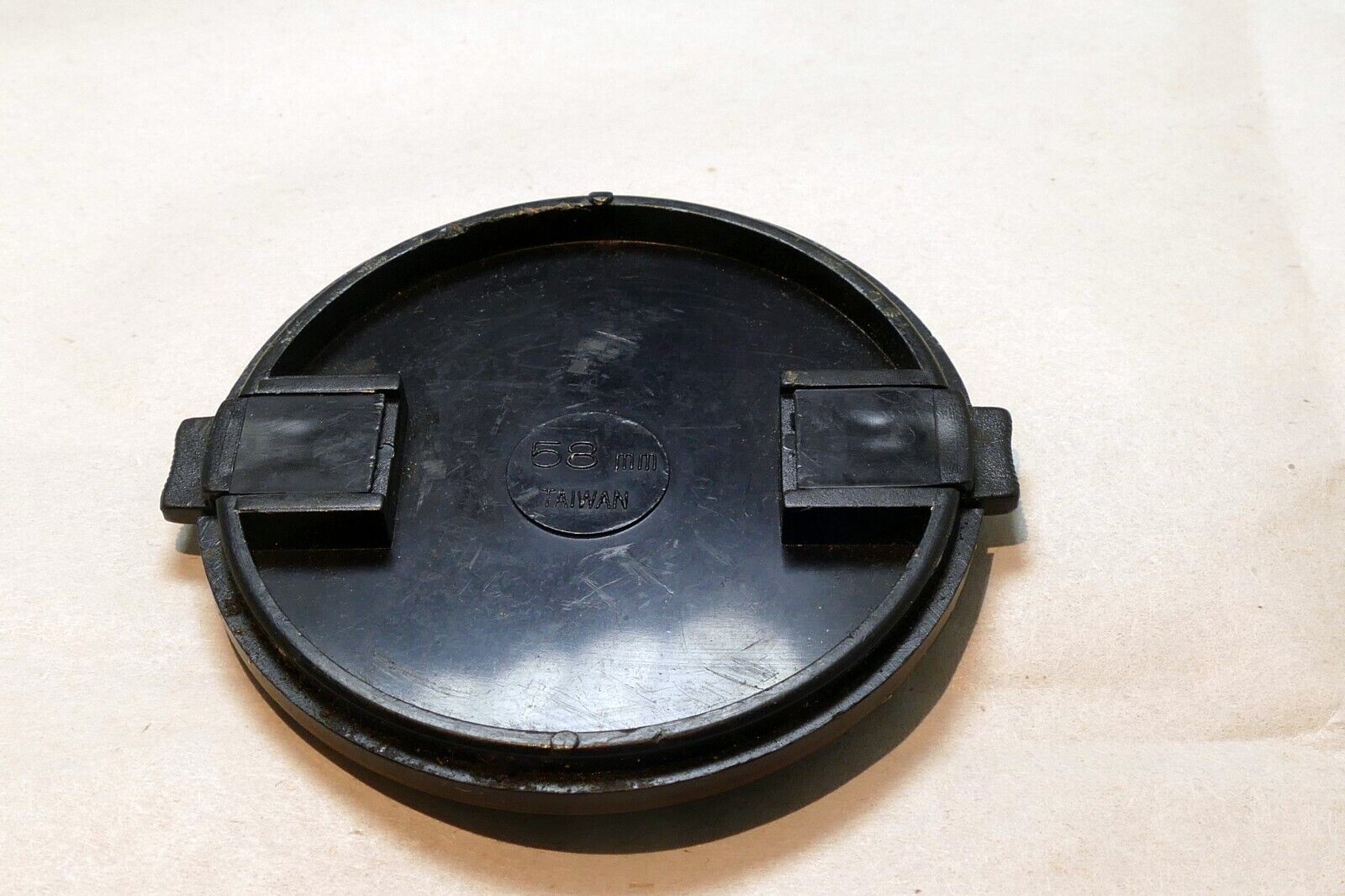 Lens Front Cap 58mm for 18-55mm IS made in Taiwan