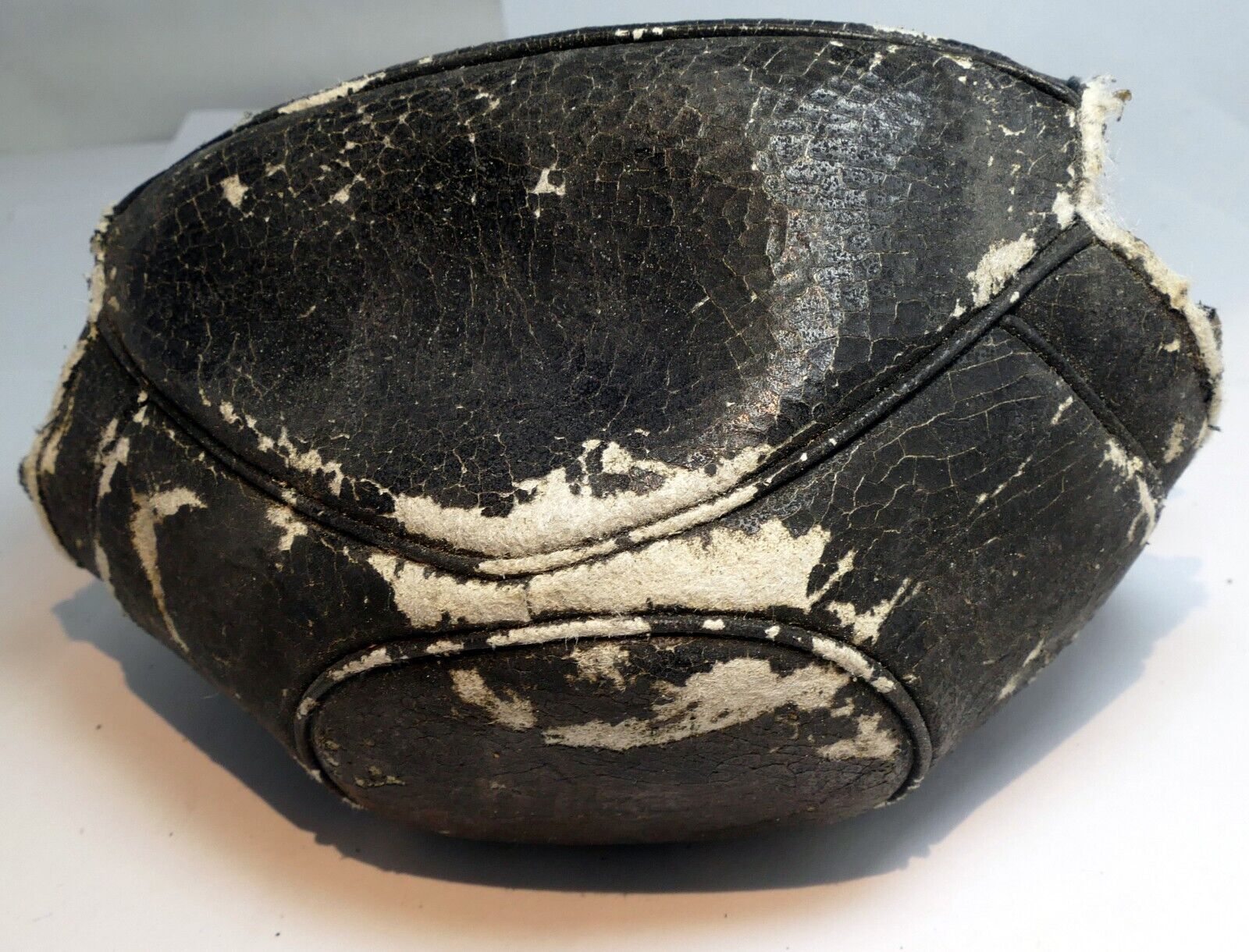 Nikon everready case camera poor condition vintage