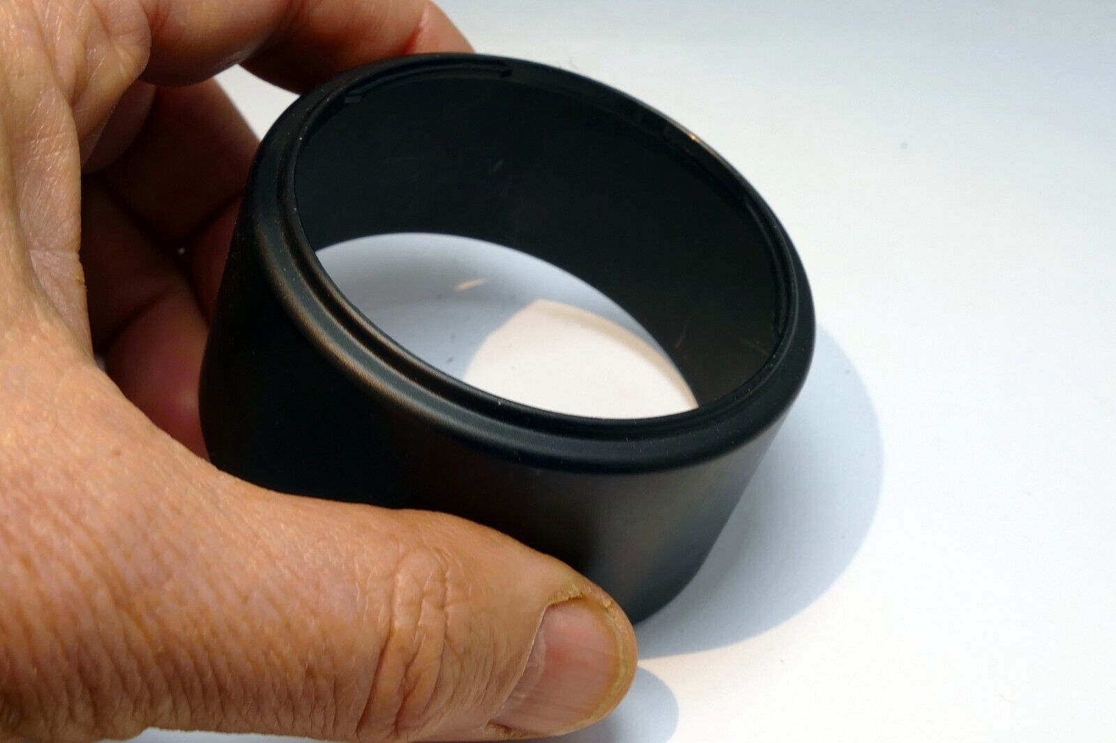 61mm ID Lens Hood Shade unknown for 58mm rim