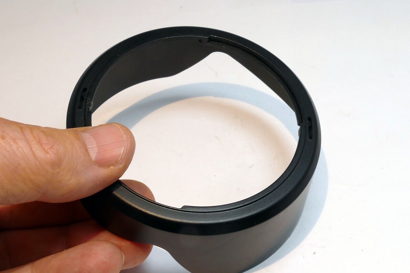 Replacement EW-73C Lens Hood Shade for  Canon EF-S 10-18mm F4.5-5.6