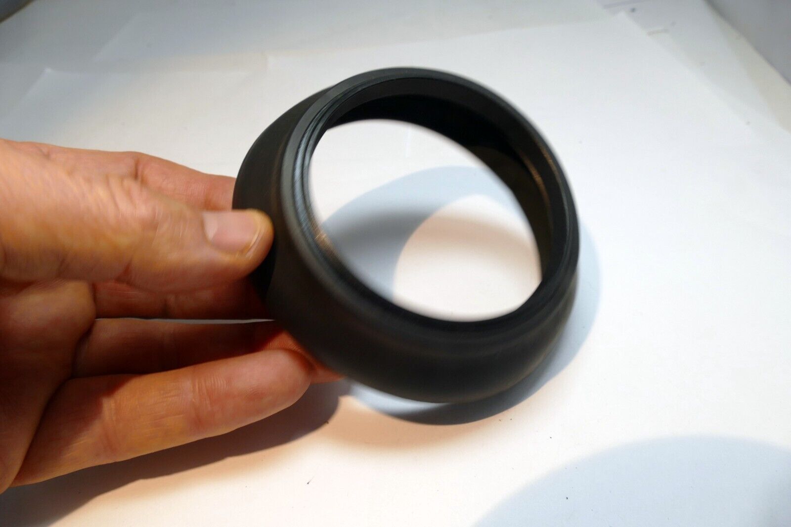 72mm rubber lens hood double threaded  telephoto 300mm (imperfect warped)