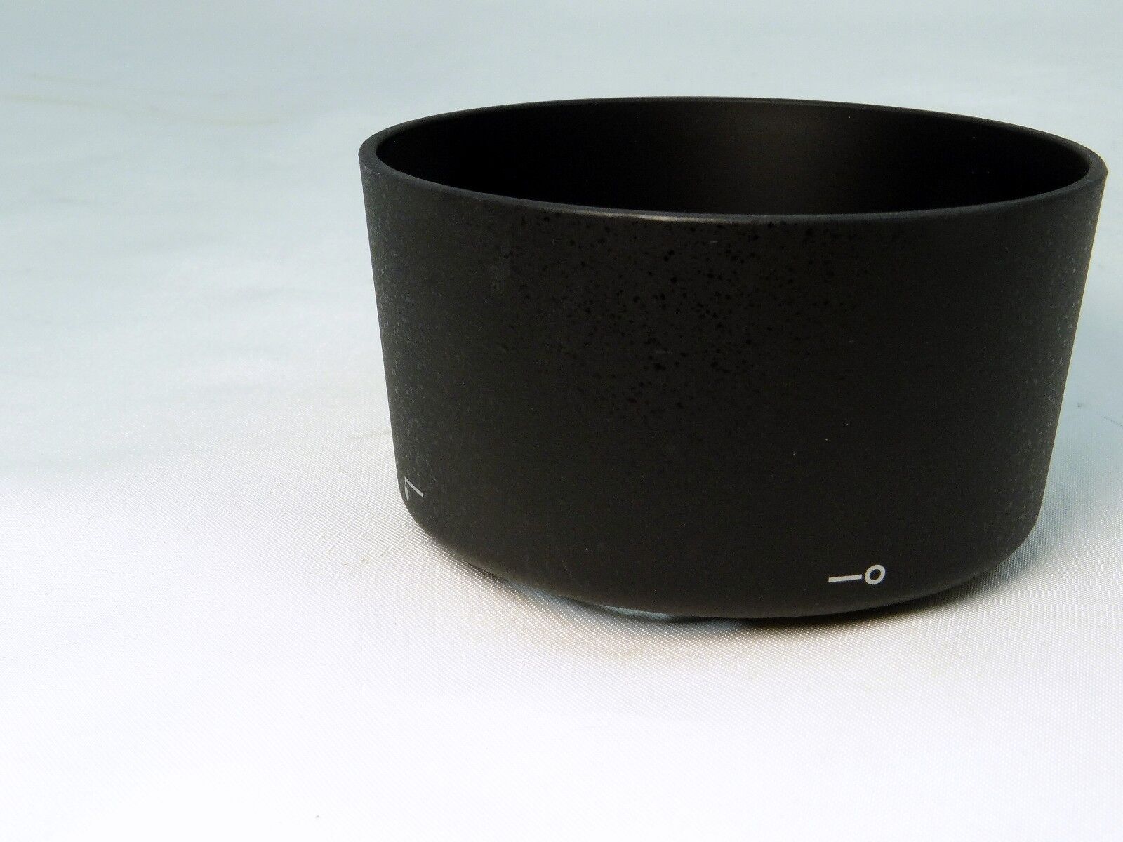 HB-37 Bayonet Lens Hood for Nikon AF-S 55-200mm f4-5.6 VR 85mm f3.5 VR Micro NEW