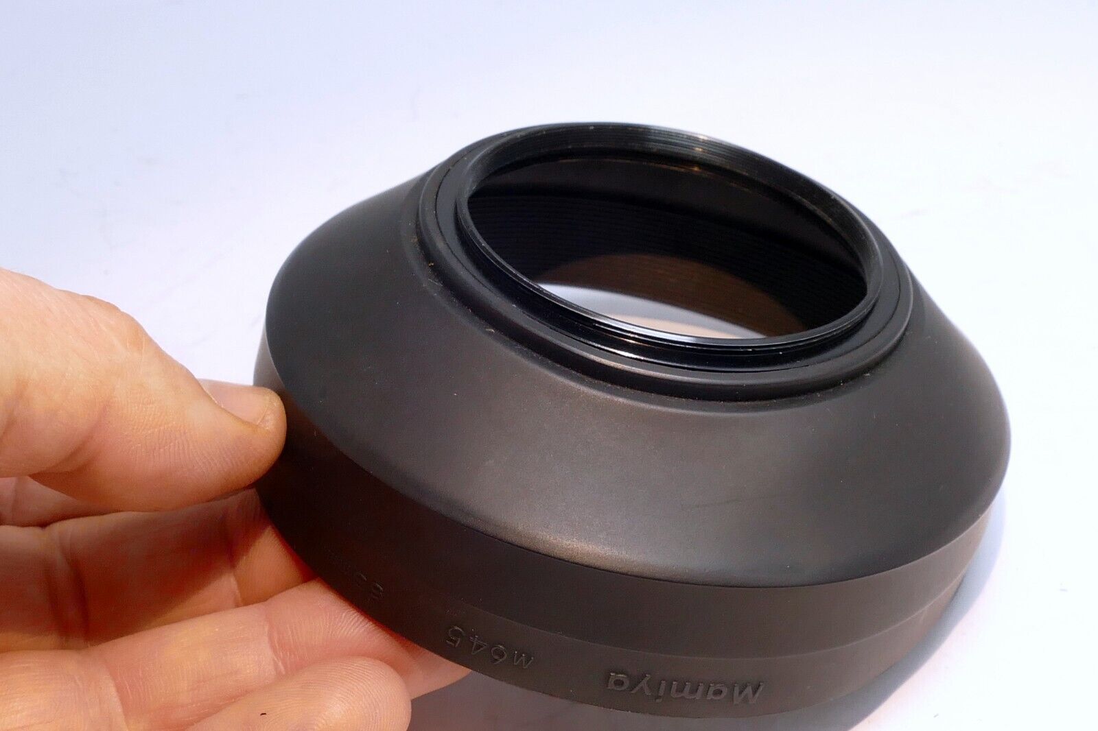 Mamiya 55mm f2.8 wide angle Lens Shade Hood 58mm Sekor C M645 - genuine OEM