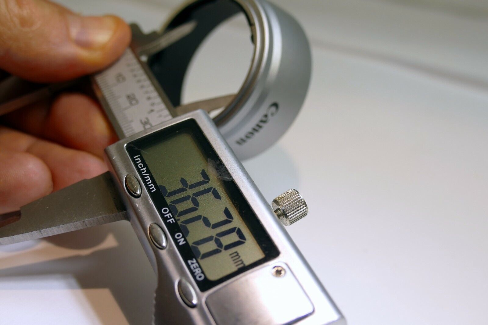 Canon Lens Hood Shade 36mm ID plastic Vintage