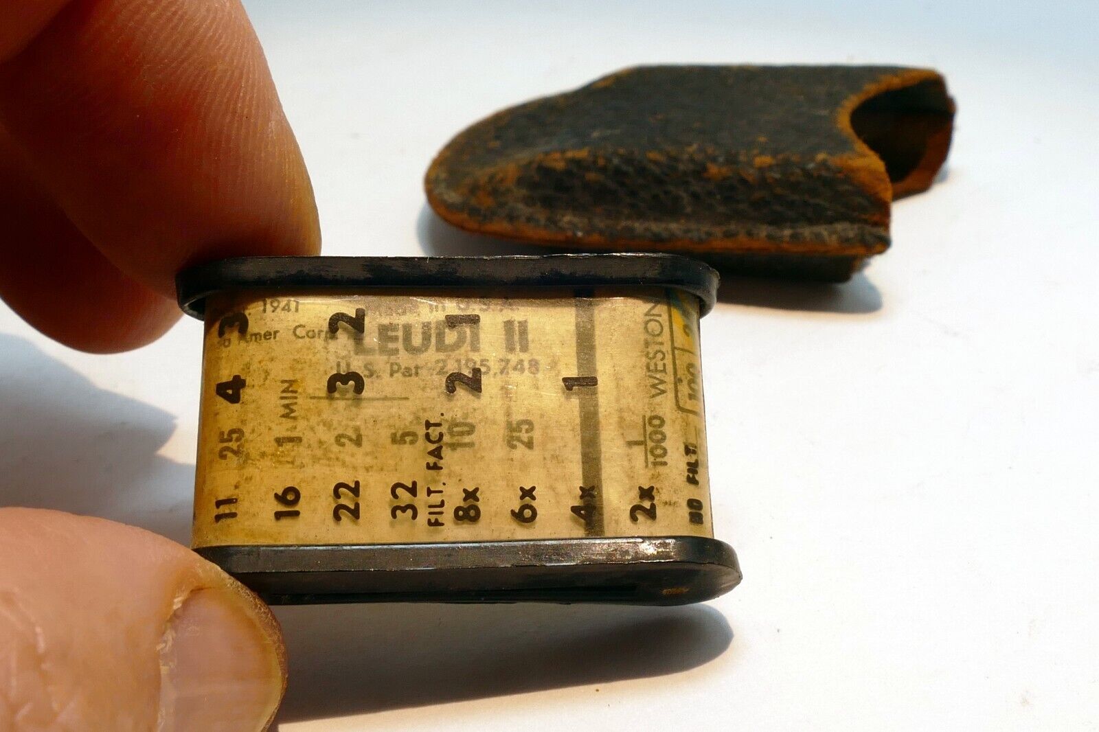 Leudi Camera Exposure Meter Model II Made In 1941  LEUDI MIMOSA