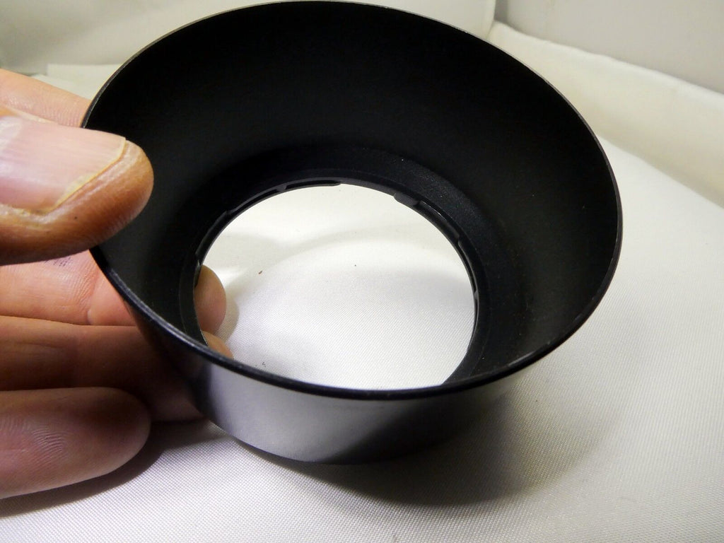 Promaster 60.5mm  Lens Hood Plastic  twist on type