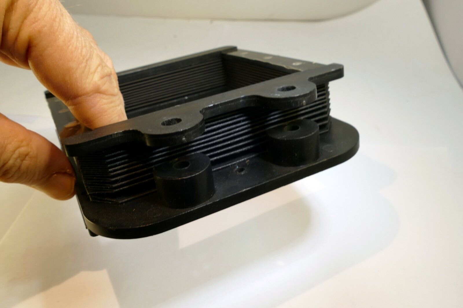 LINDALH Auxialiary Bellows lens Hood 43.1500 Bell-O-Shade