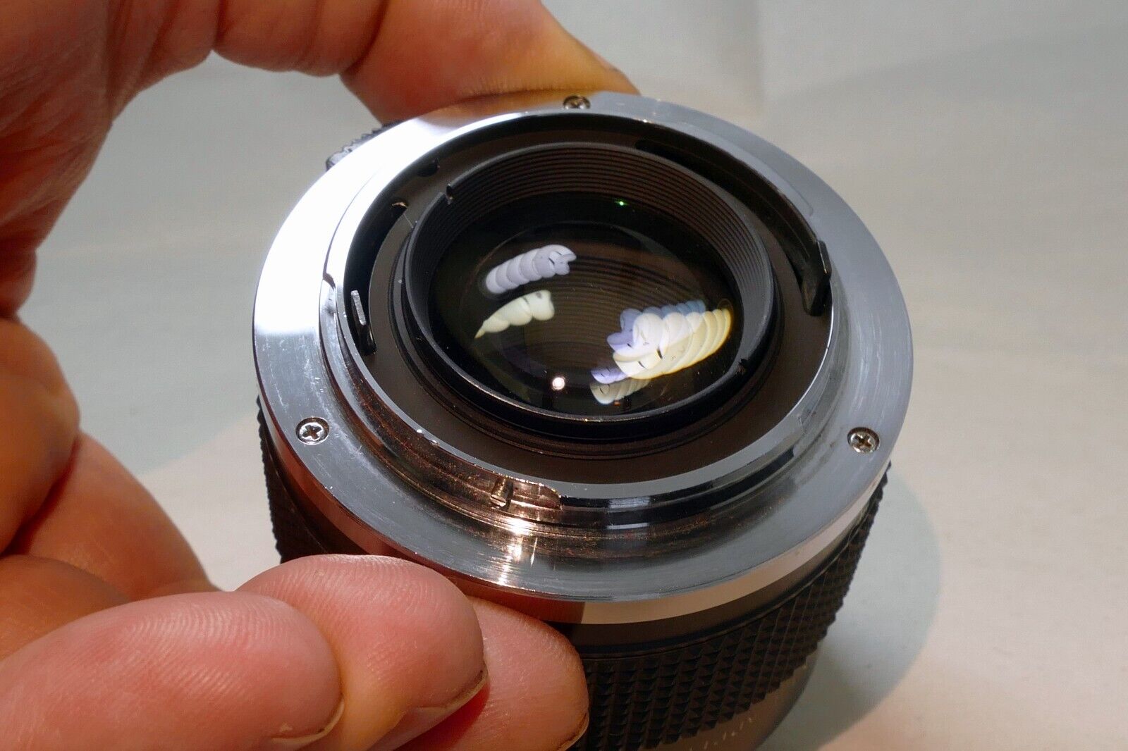 Vivitar 2X lens Teleconverter for Olympus OM mount 75-205mm Matched MC