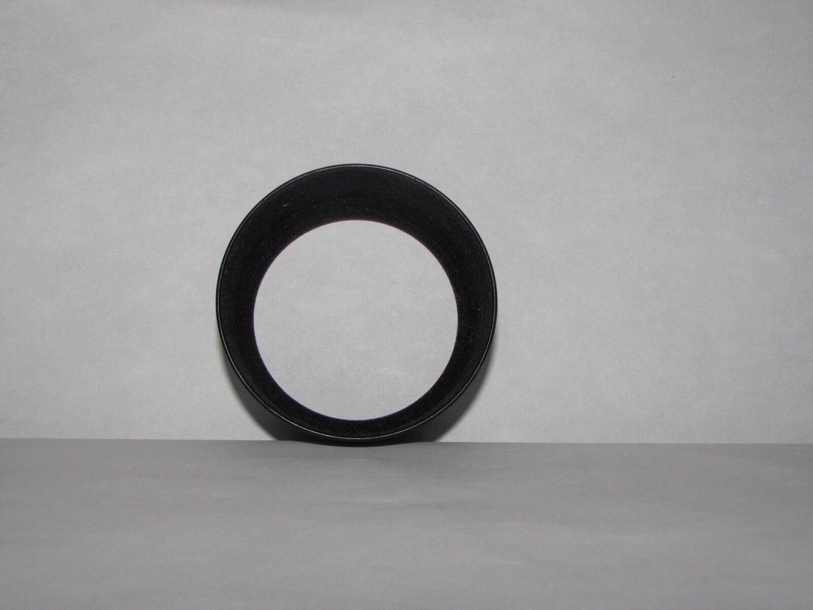 58.4mm OD Lens Hood Plastic screw in type unknown brand