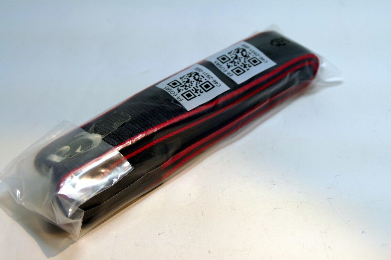 Canon EOS R5 Digital Camera Neck Shoulder Strap Black-Red - Genuine OEM