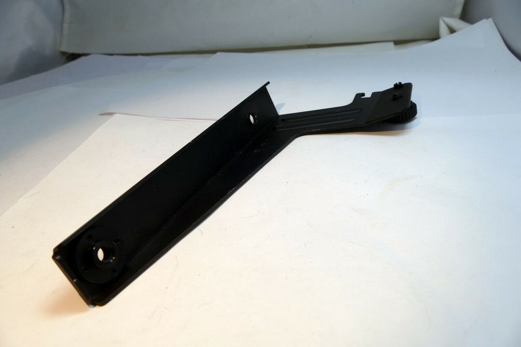 Chinon 8mm Used LB-020 light bracket