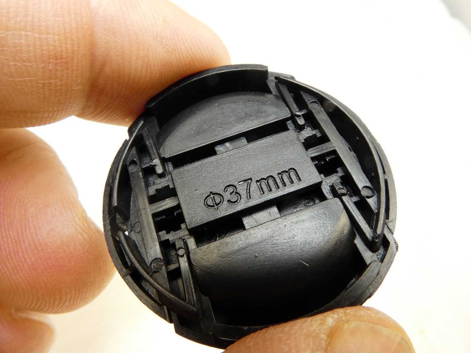 37mm Black Front Cap  snap on type for Sony Handicam Camcorder