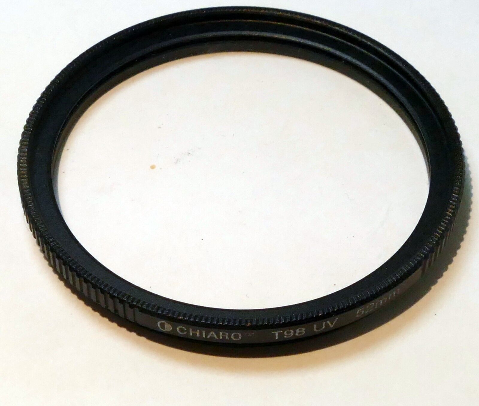 Chiaro T98 MC UV Protector 52mm filter w/ ribbed rim for wide angle