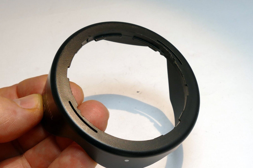 Bower 52mm  Lens Hood Shade plastic  Tulip Pro twist on type