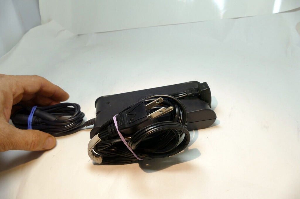 DELL PA-1900-02D3 19.5V 4.62A 90W Genuine Original AC Power Adapter Charger